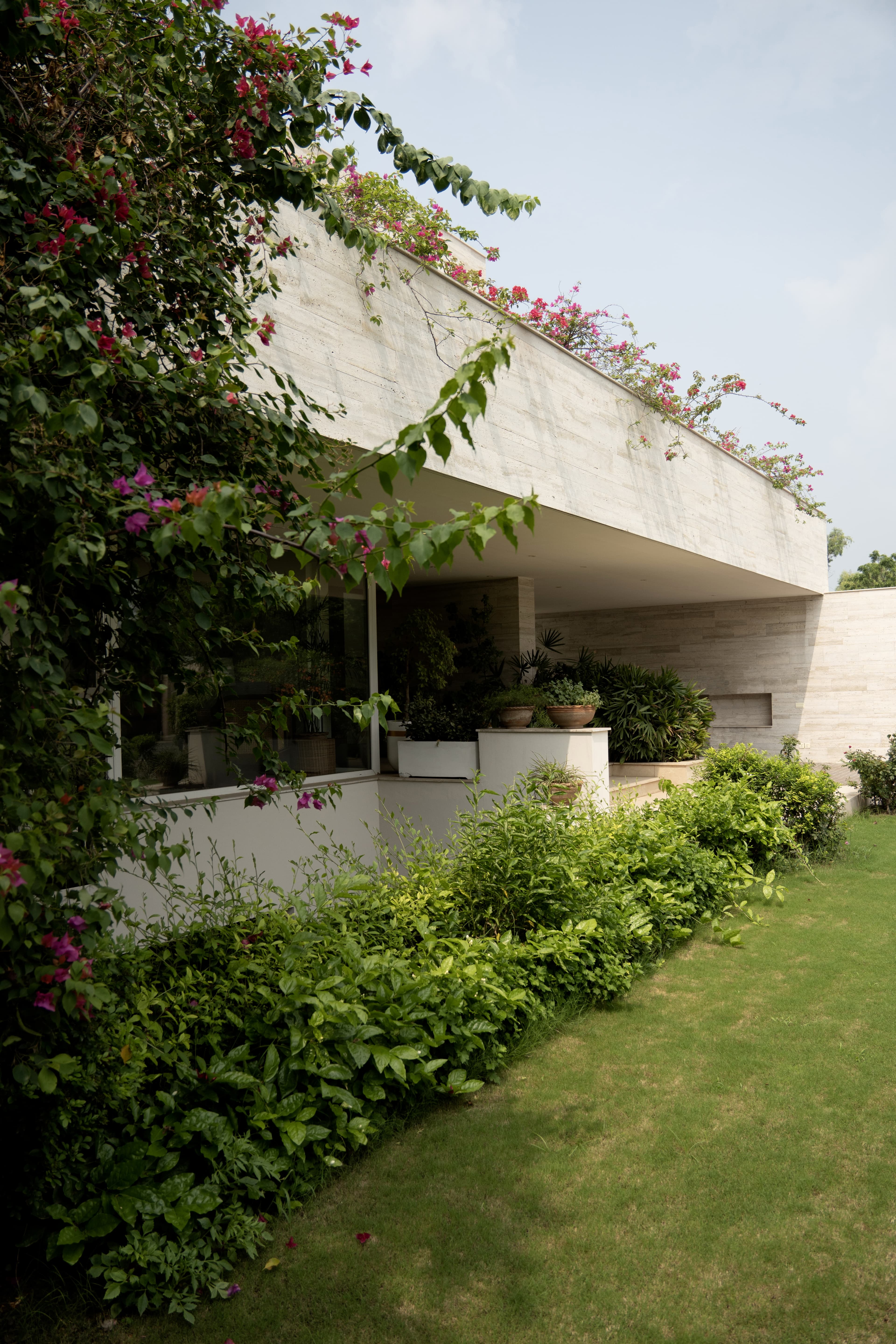 adeel-tariq-residence