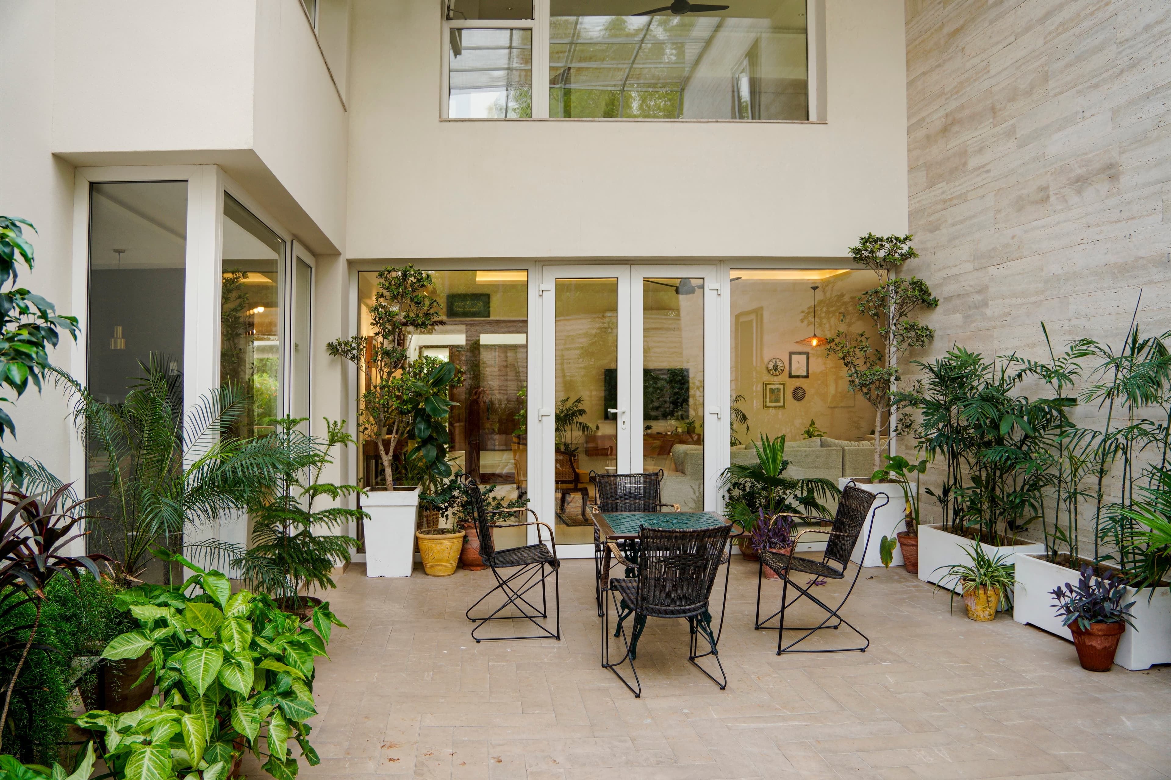 adeel-tariq-residence