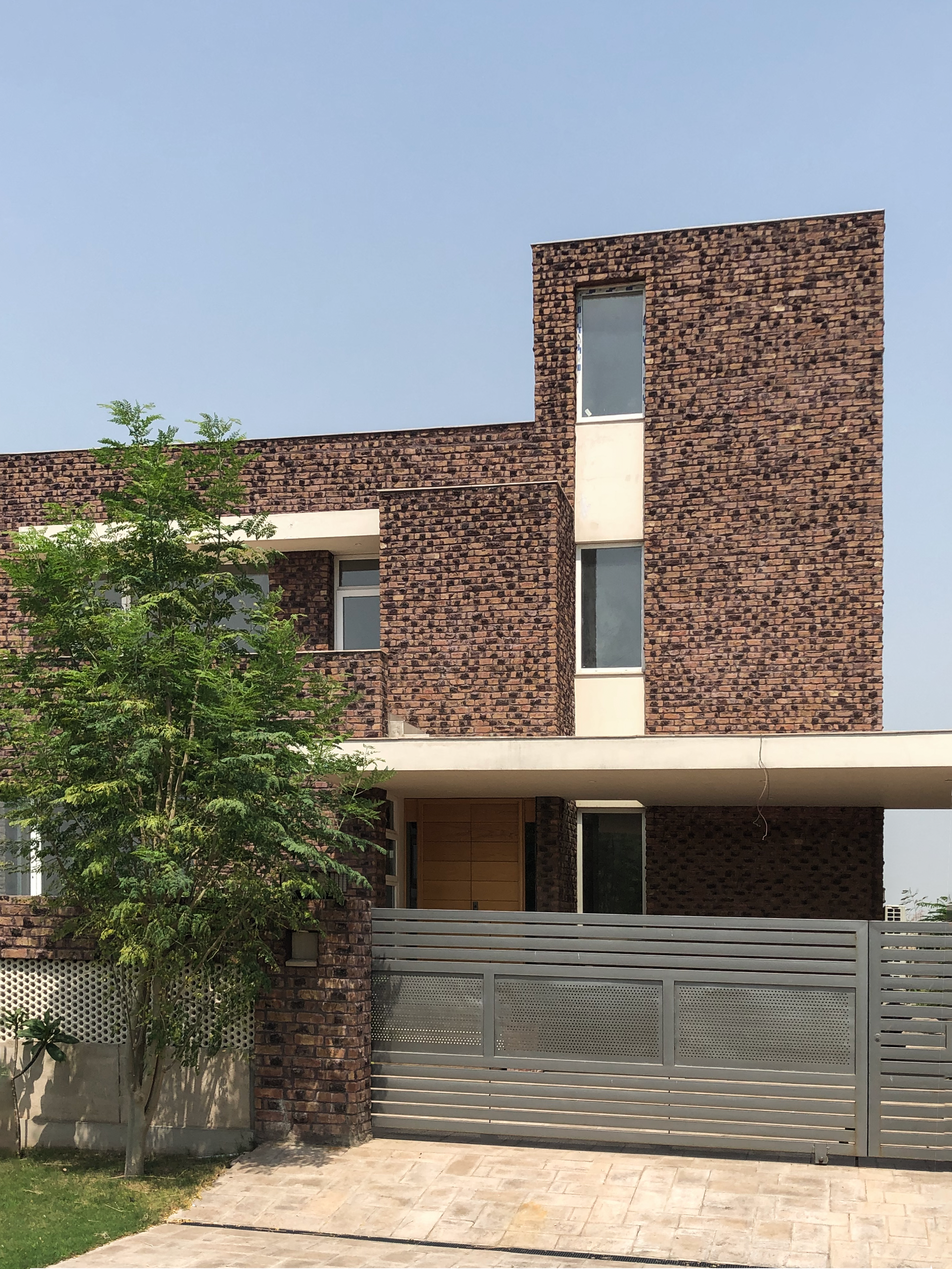 atif-choudary-residence
