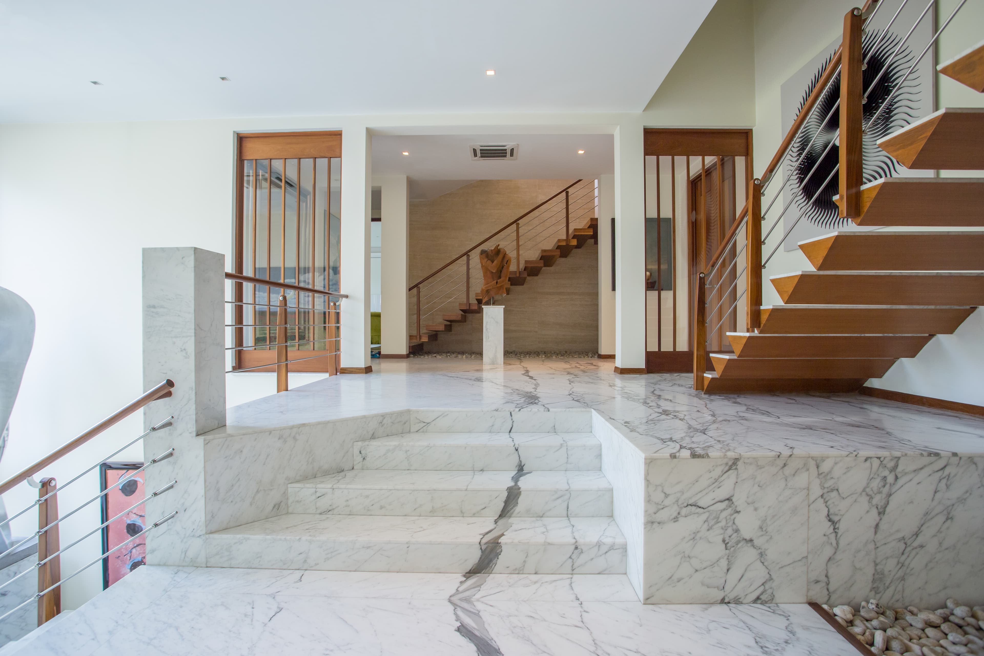 sadia-mansha-residence