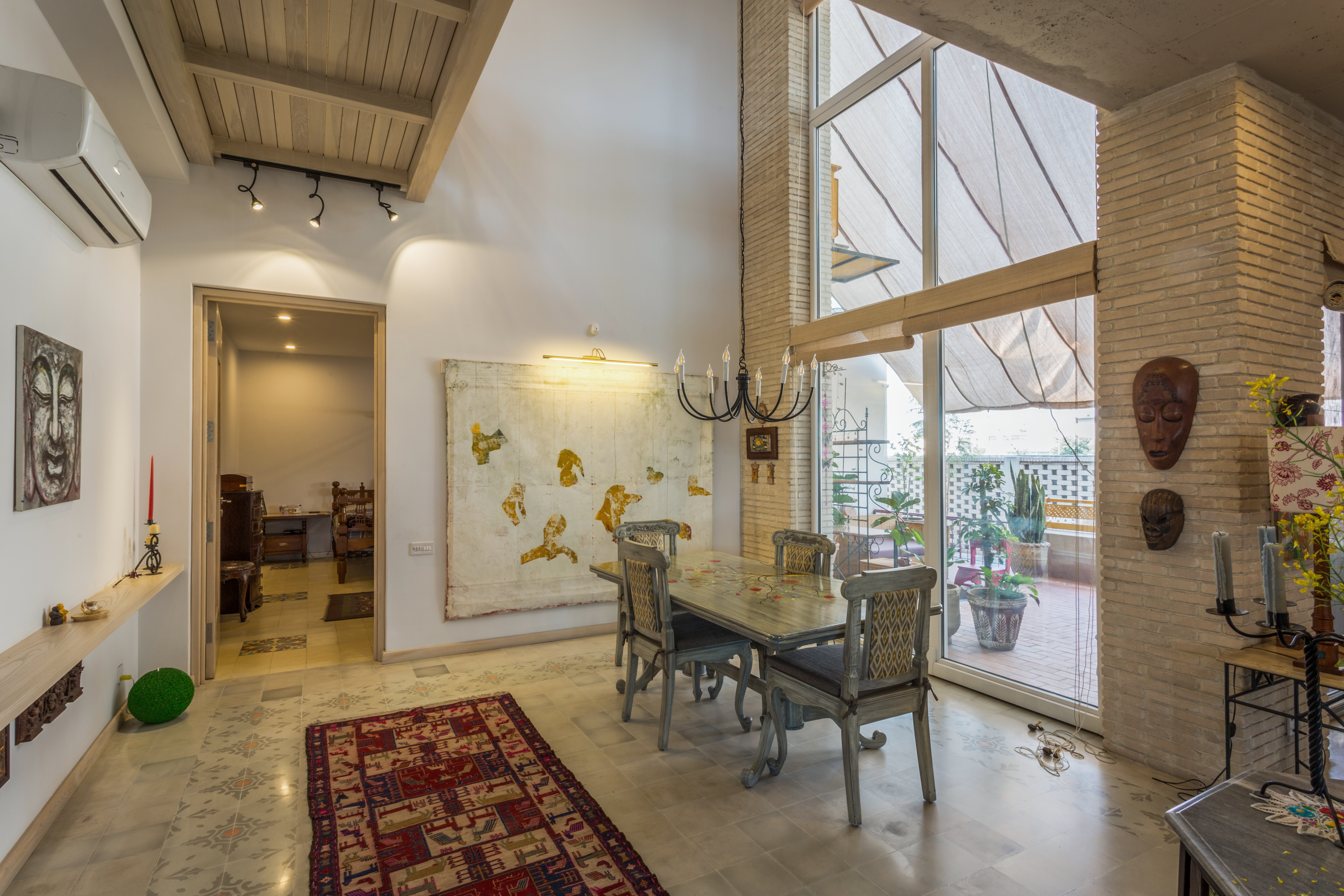 saira-minto-residence