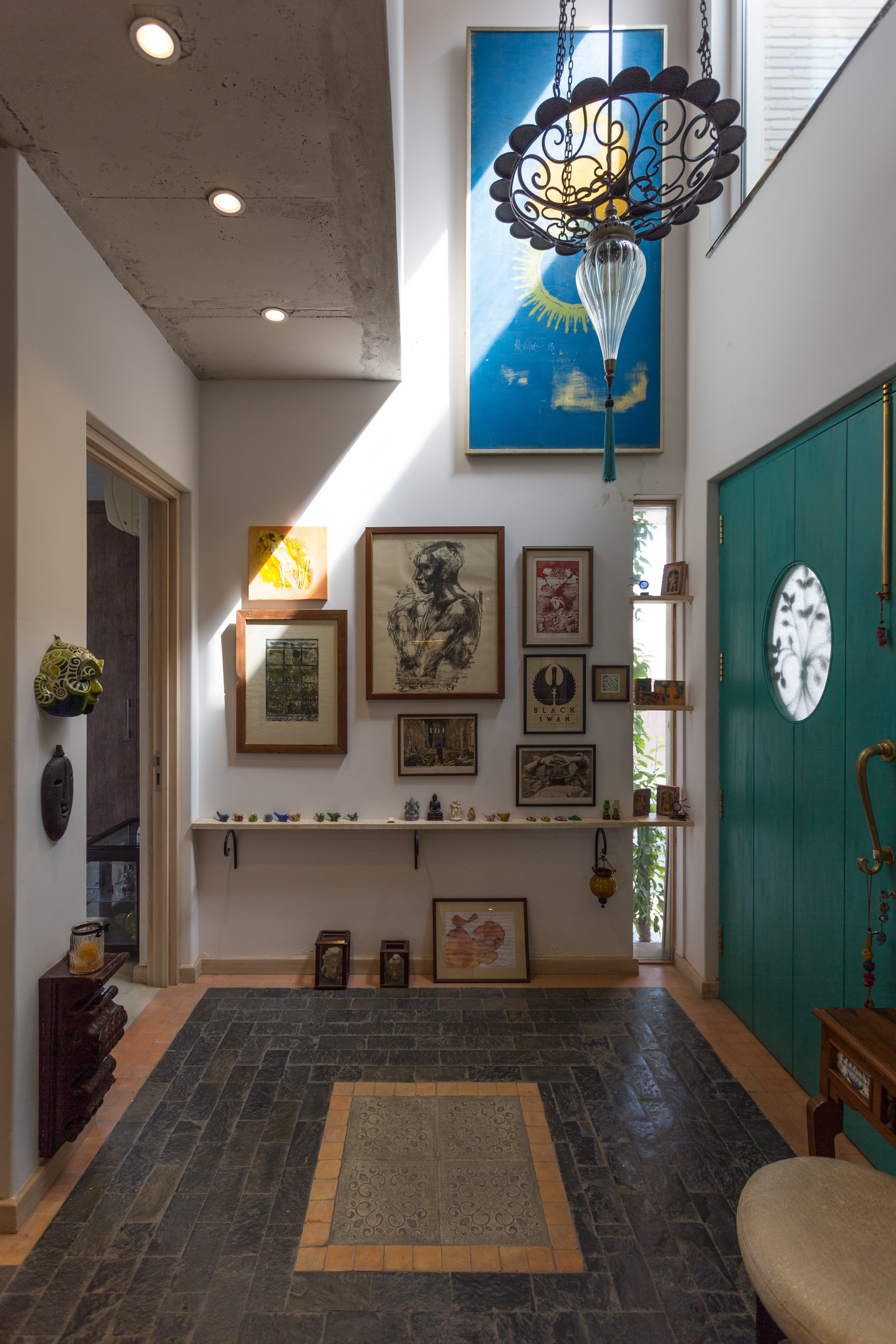 Saira Minto Residence