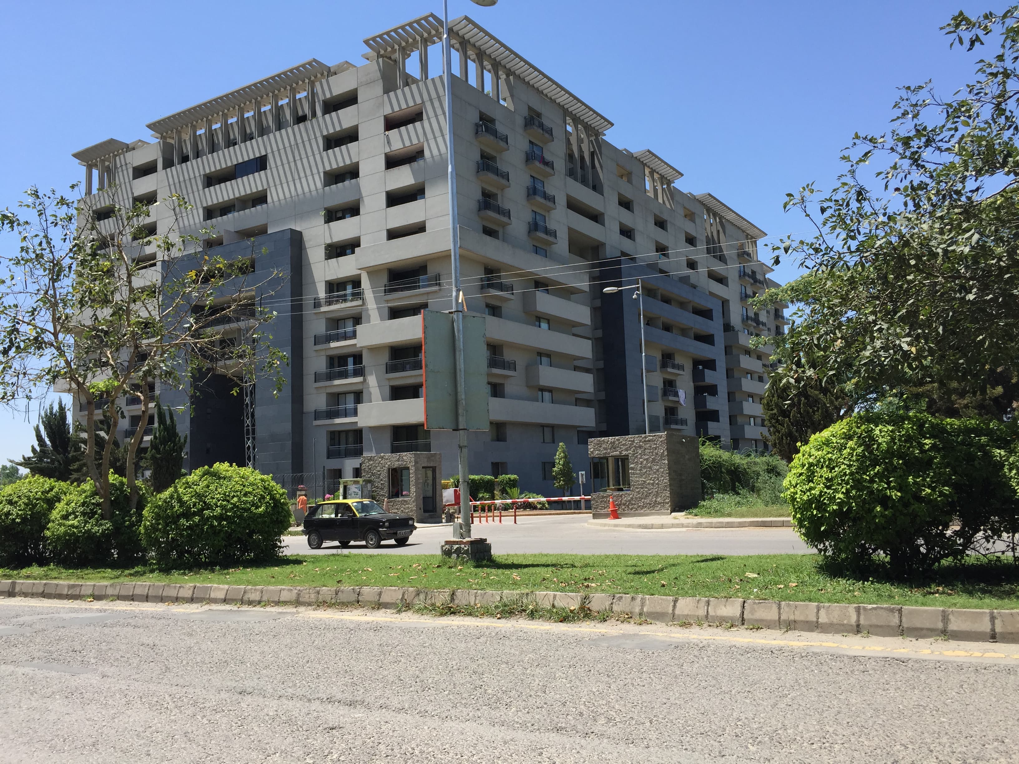 Silver Oaks Apartments