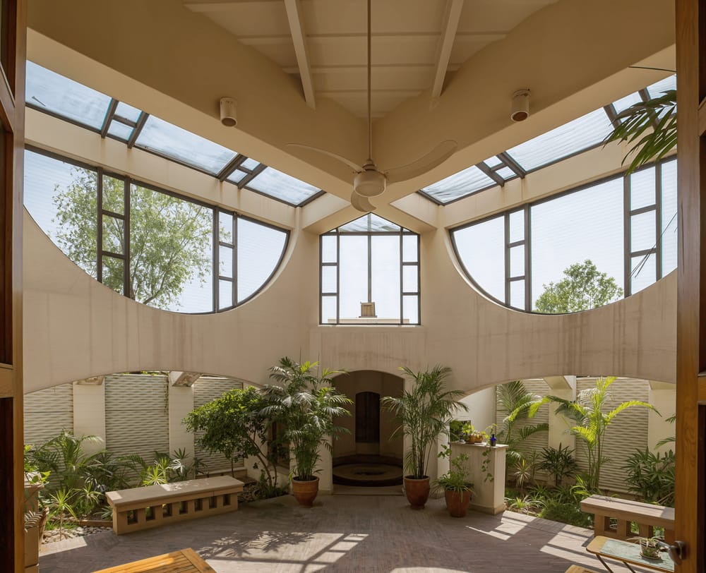 Ghayyoor Obaid Residence